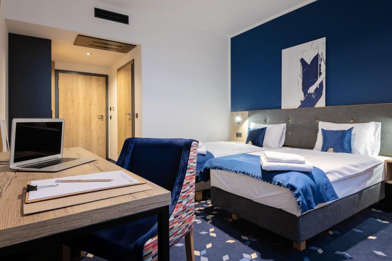 Ilkus Hotel & Restaurant Krze Экстерьер фото