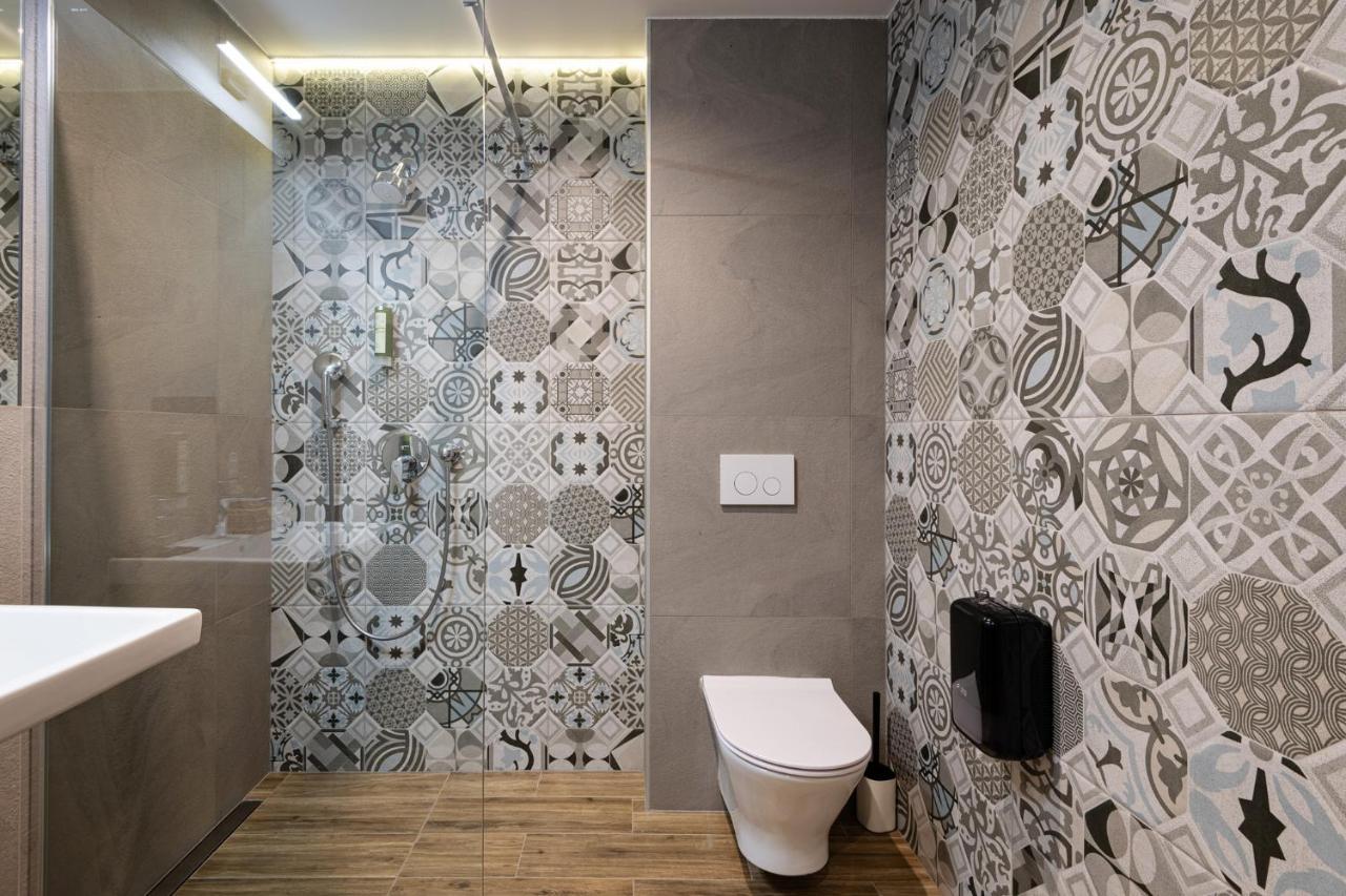 Ilkus Hotel & Restaurant Krze Экстерьер фото