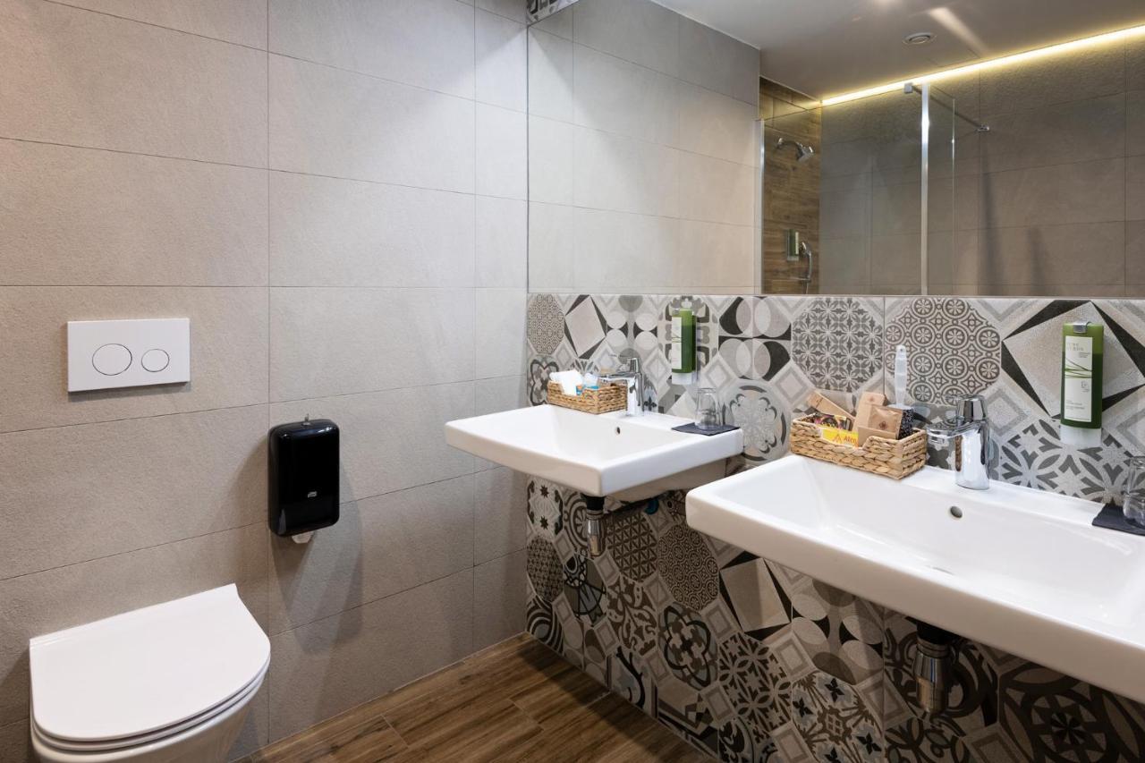 Ilkus Hotel & Restaurant Krze Экстерьер фото