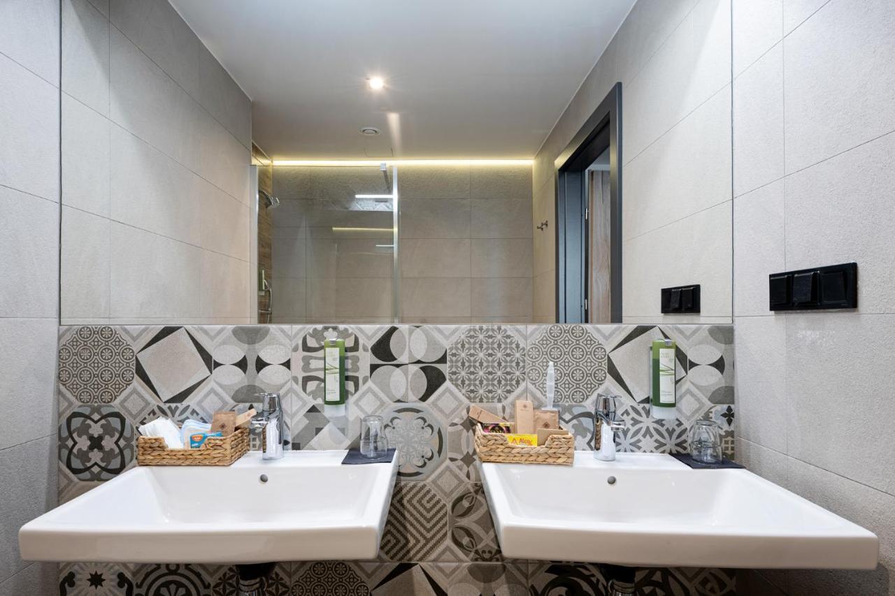 Ilkus Hotel & Restaurant Krze Экстерьер фото