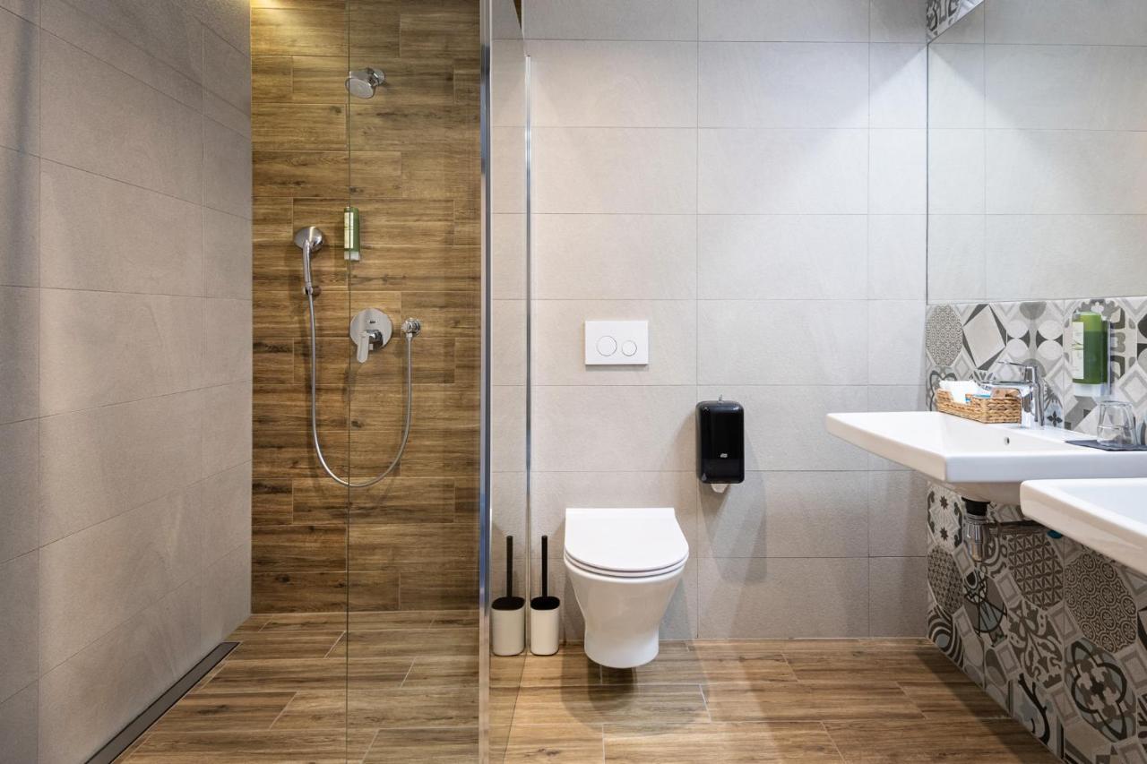 Ilkus Hotel & Restaurant Krze Экстерьер фото