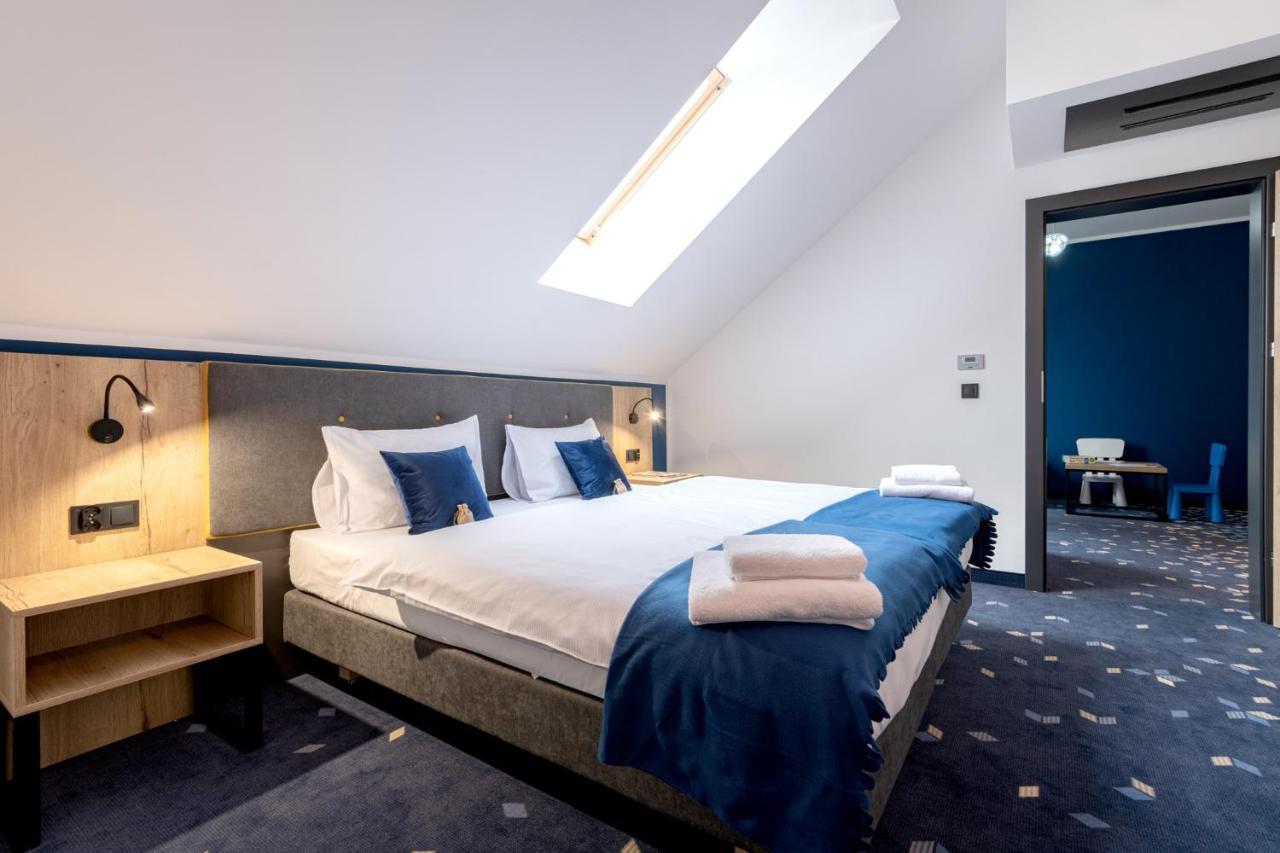 Ilkus Hotel & Restaurant Krze Экстерьер фото