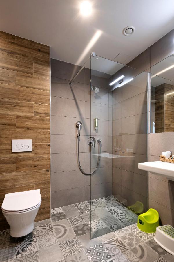 Ilkus Hotel & Restaurant Krze Экстерьер фото